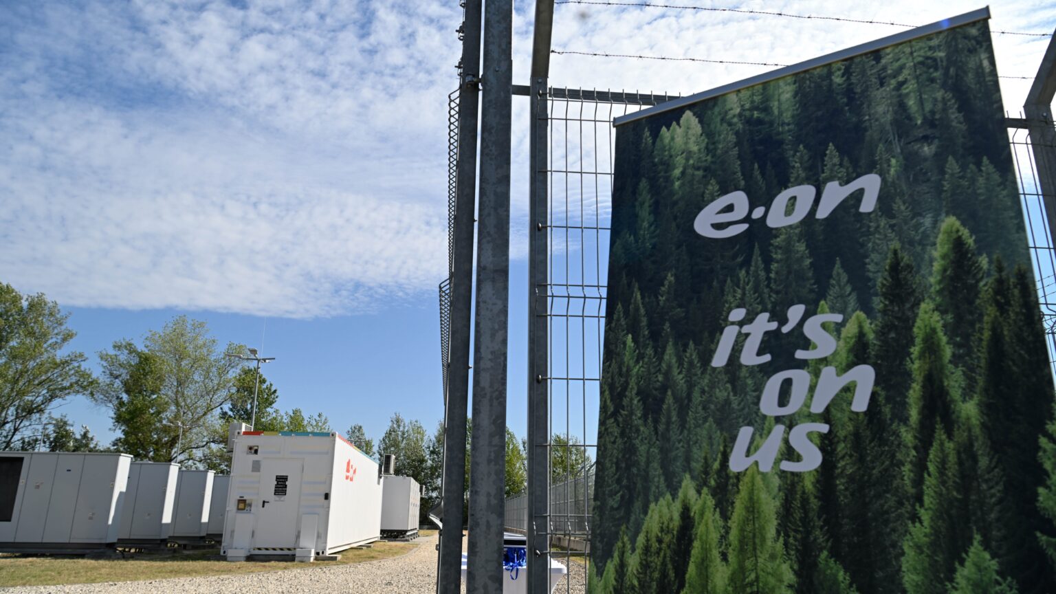 Solar Power Milestone Spurs New Storage Investments in Hungary