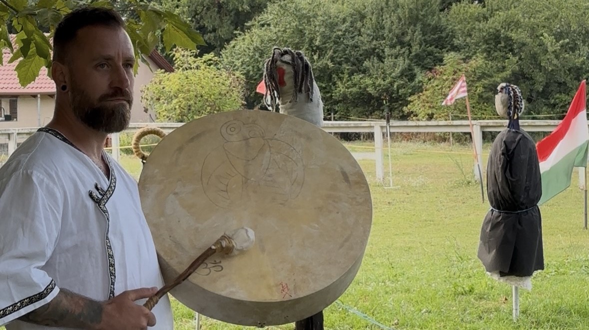 The Táltos Drum Resonates in the Upland