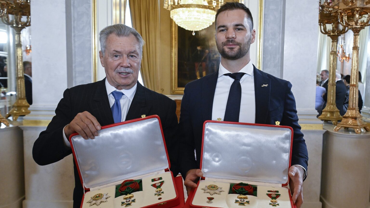 Hungary’s Highest State Honour Awarded to Astronauts Farkas and Kapu