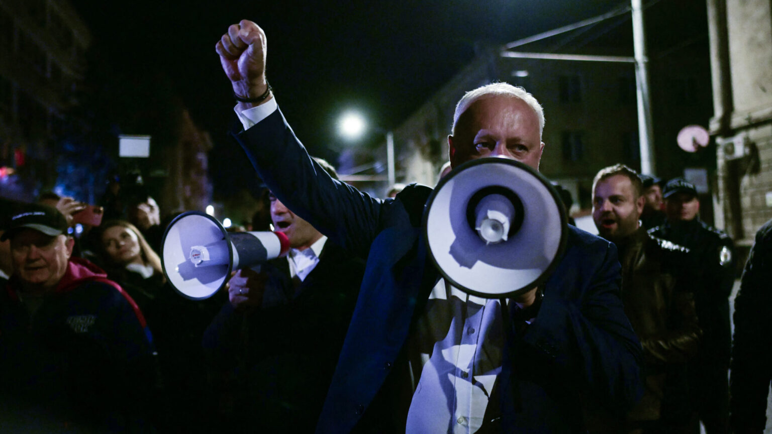 UPDATED EU Wins over Russia in Moldova’s ‘Dirty’ Election