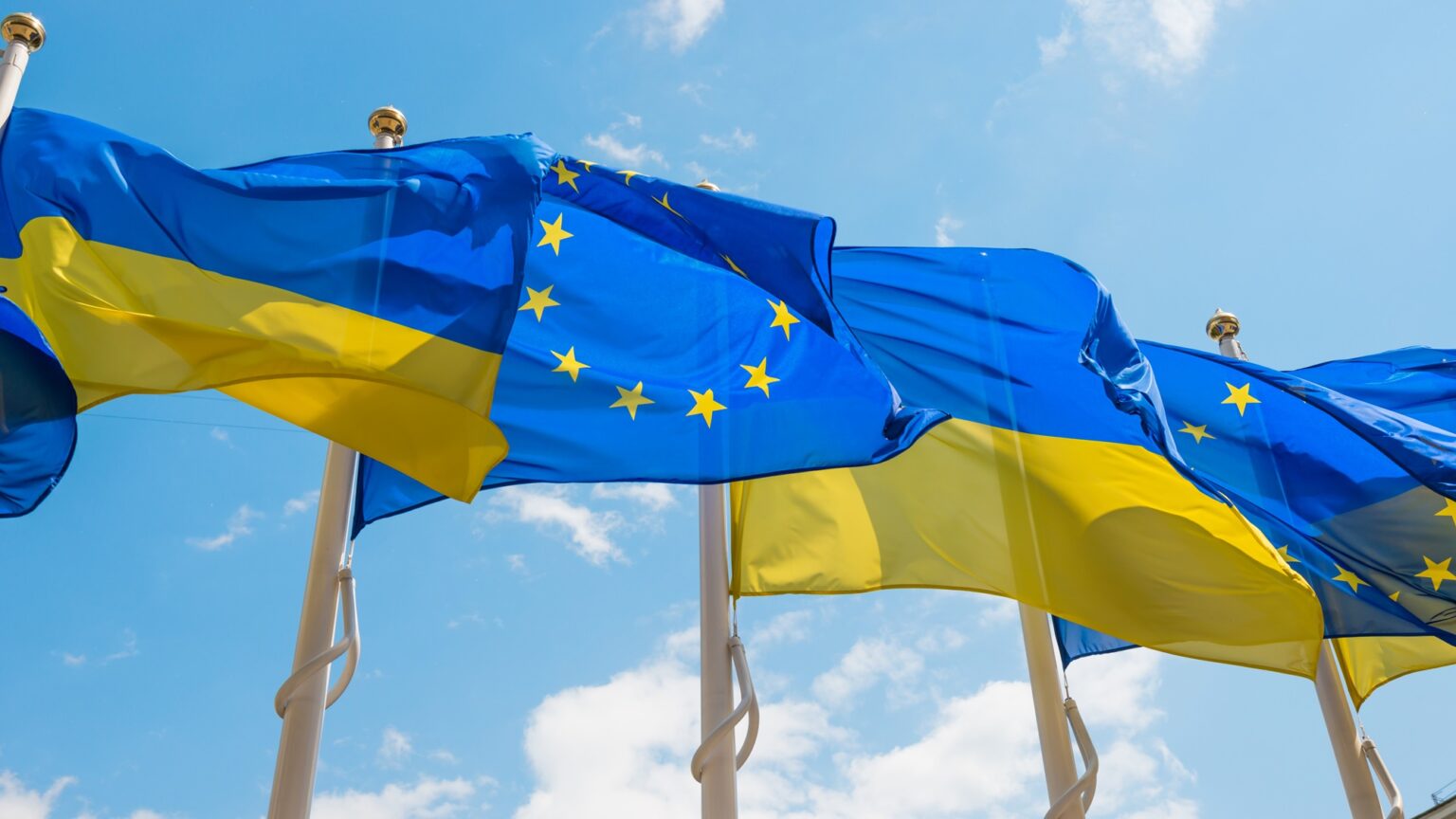 Self-Delusion in Ukraine: Crippling Corruption from Head to Toe