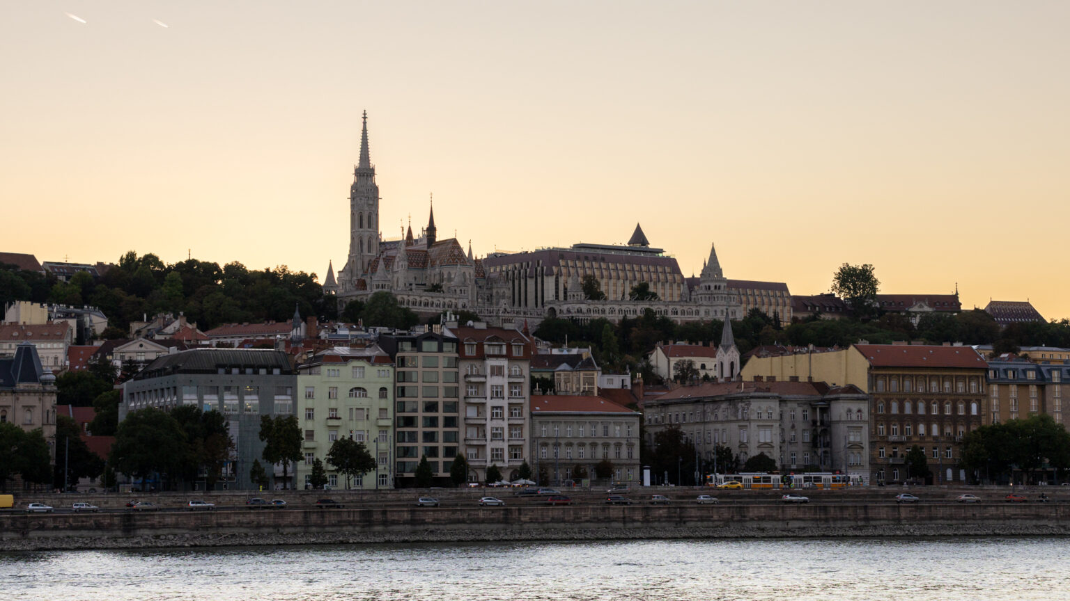 Hungary Launches New Housing Support Programme for Public Sector Workers