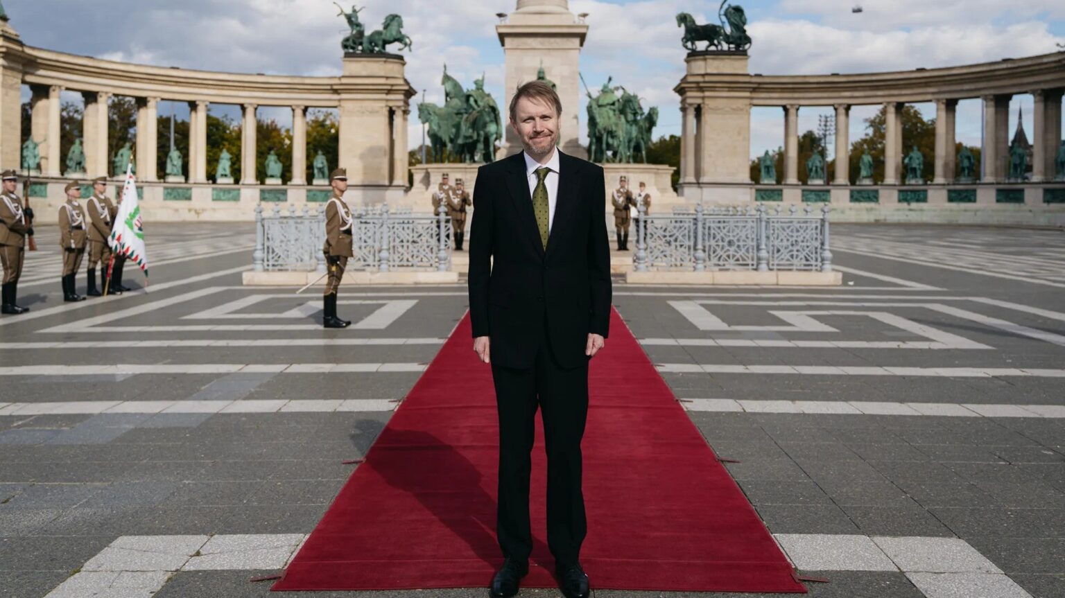 Justin McKenzie Smith Is the New Ambassador of the United Kingdom to Hungary