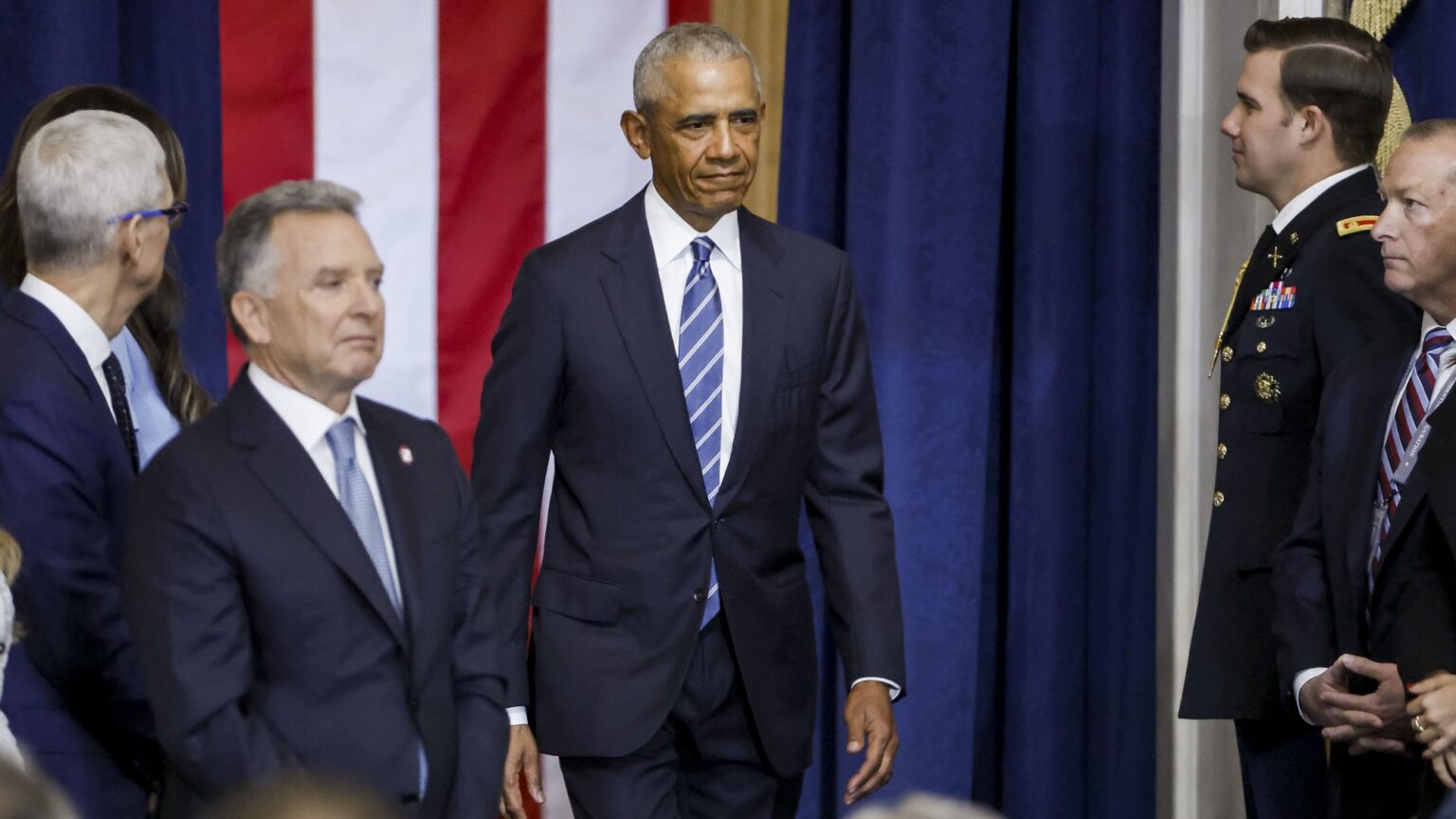 Barack Obama Targets Hungary, Poland in His ‘Fight for Democracy’