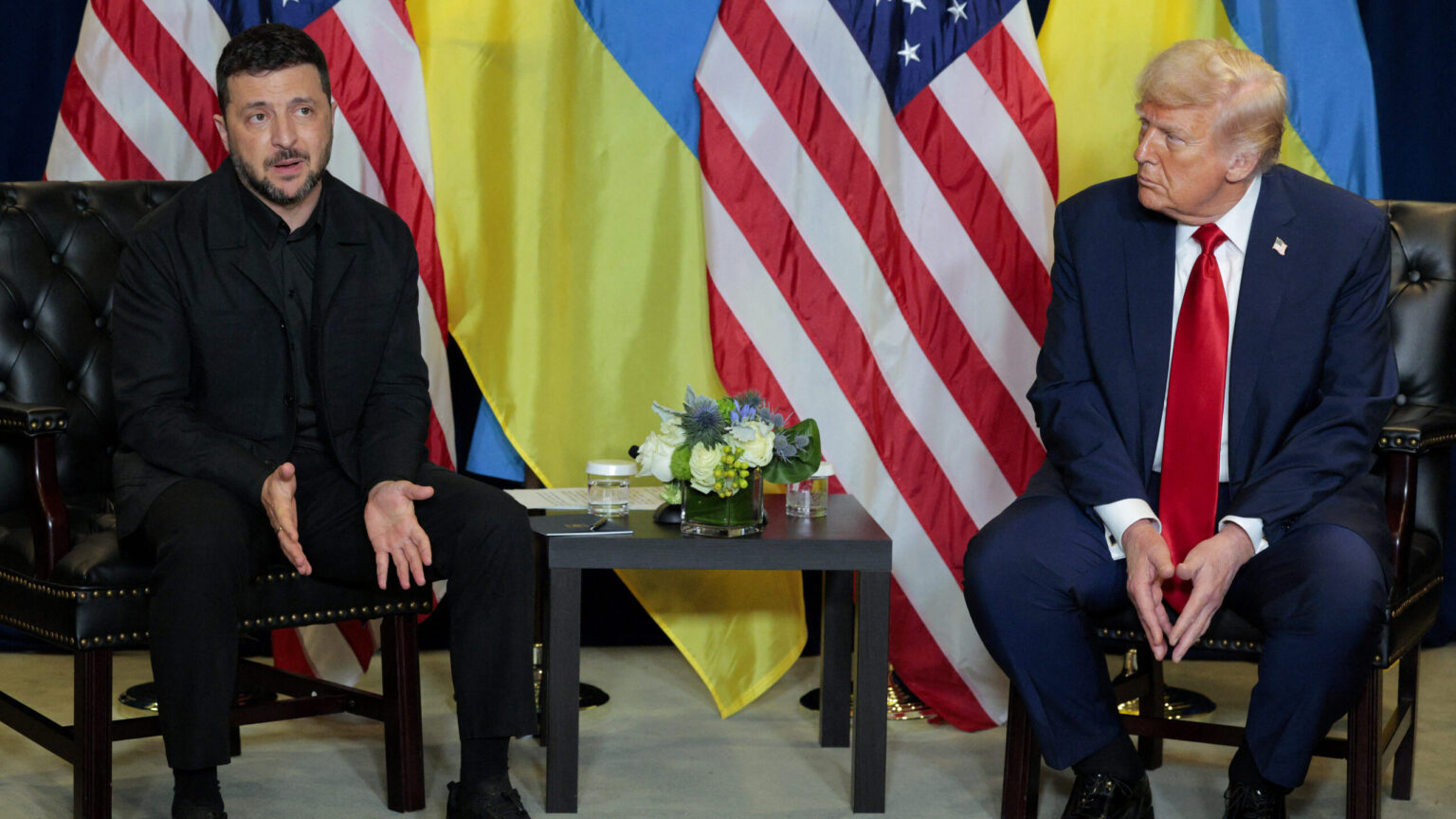 Trump ‘Optimistic’ on Ukraine Peace as Zelenskyy Pushes for Tomahawks
