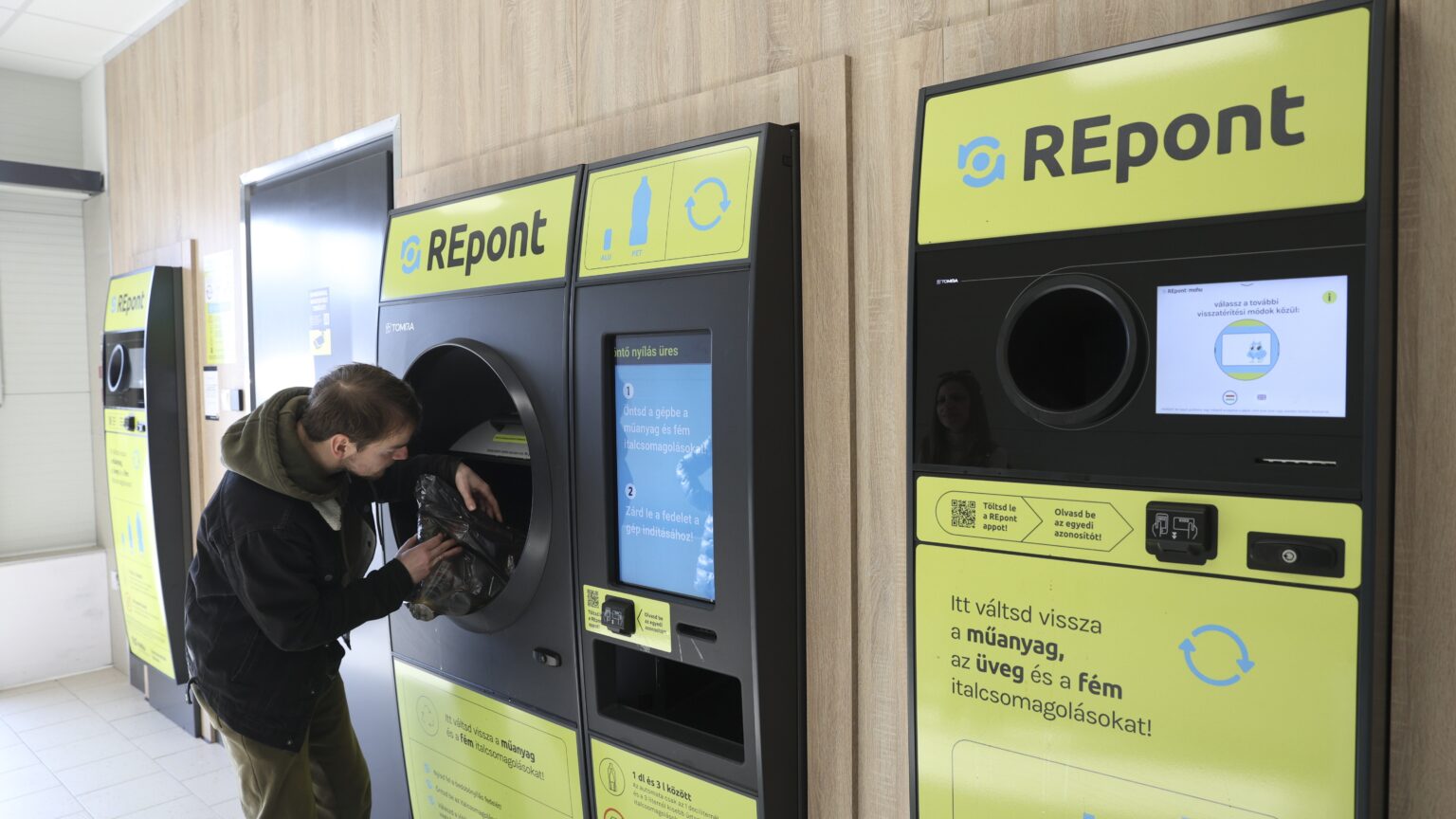 Hungary’s Bottle Donation Programme Tops 82 Million Forints