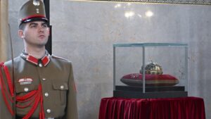 The Youth and National Symbols — The Anthem Is the Manifestation of National Identity