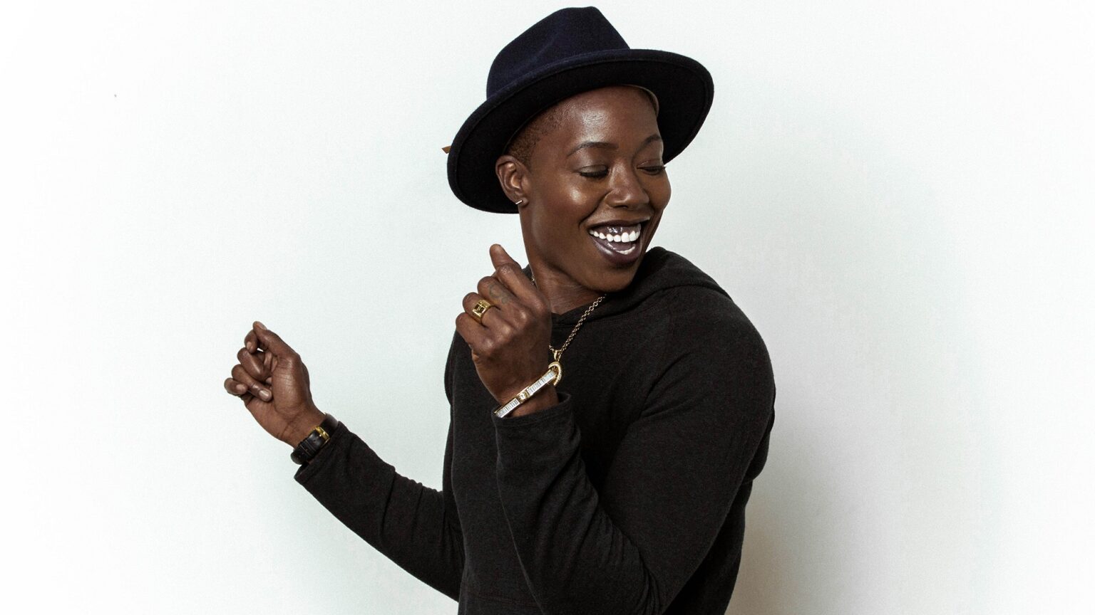 Singer Tish Hyman Confronts Woke CA Senator on Trans Person in Women’s Locker Room