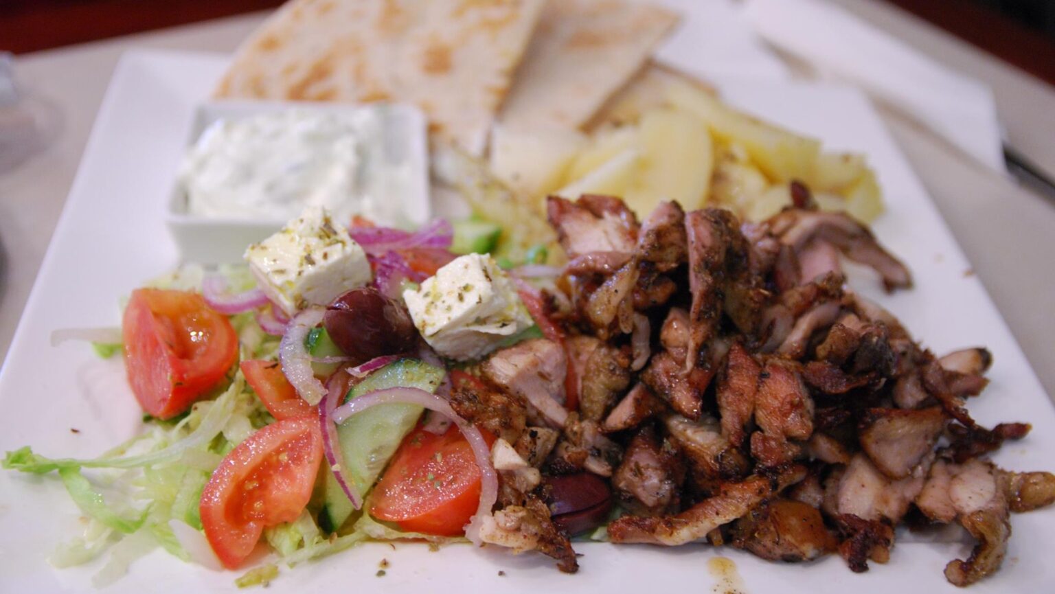 Hungarian Gyros Stands Investigated for Hygiene