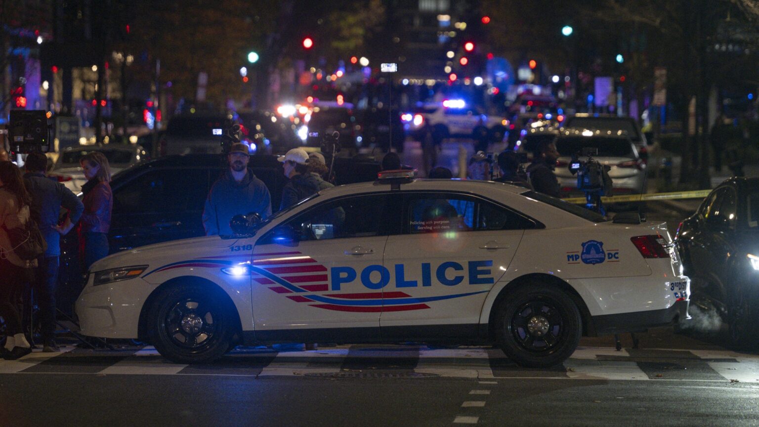 Afghan Immigrant Shoots Two National Guards near White House