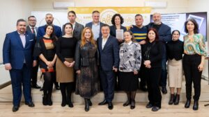 Couples Discuss Family Traditions at KINCS Fonódások Launch