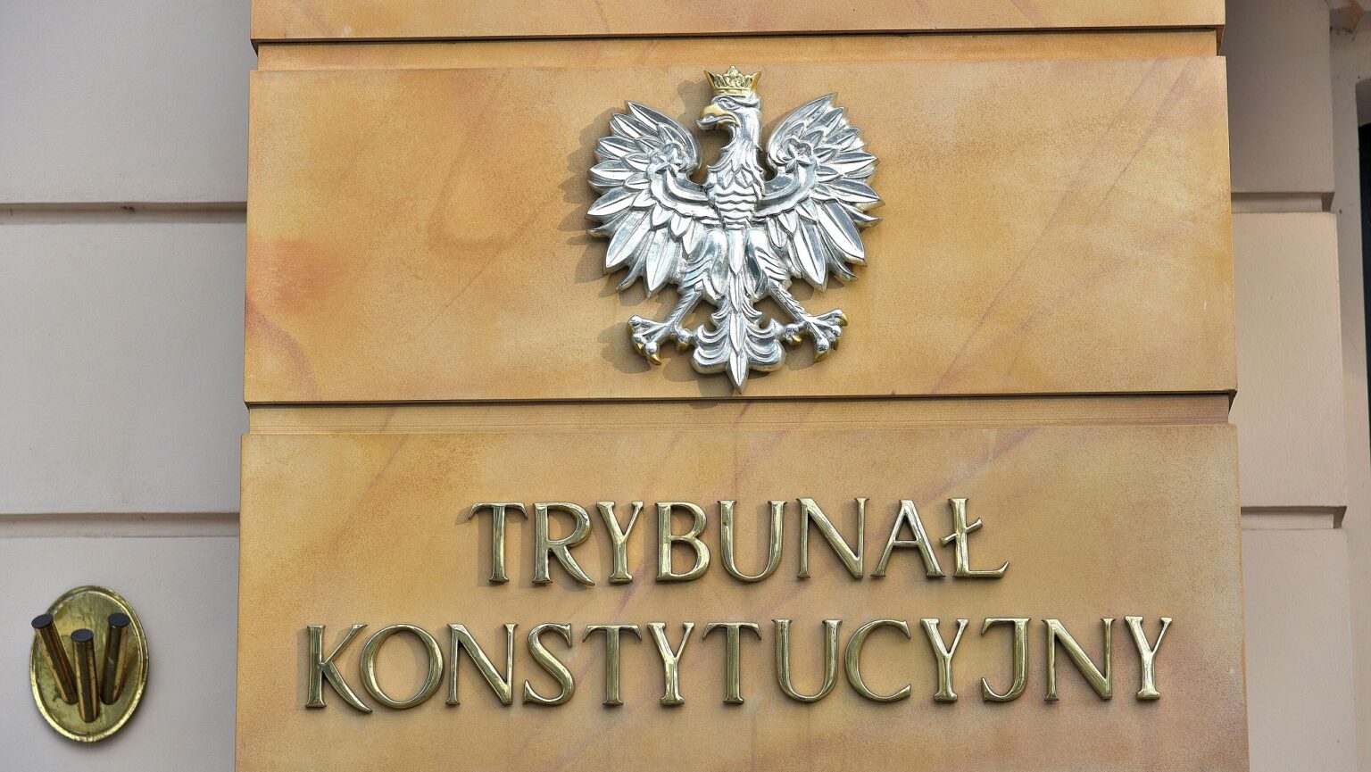 Polish Constitutional Court Sides with Conservatives on Judicial Appointments