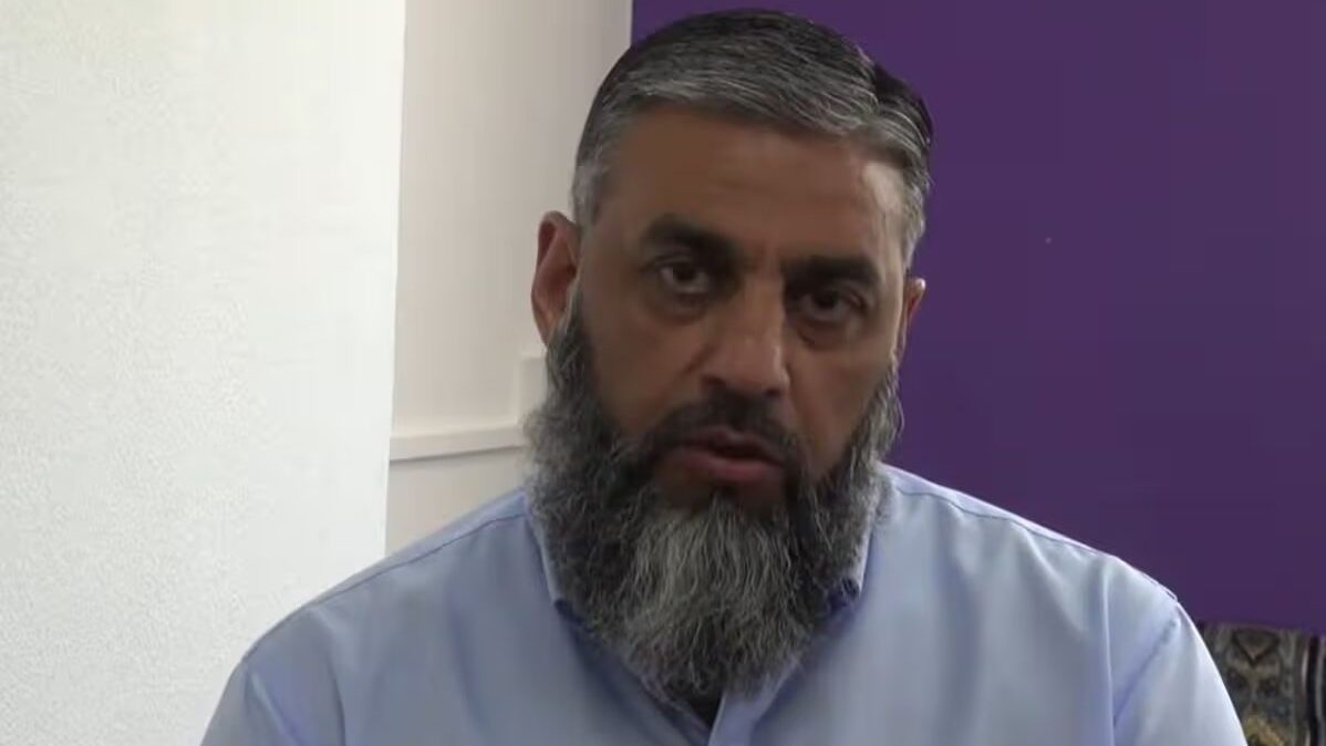 Convicted Islamist Terrorist Runs in UK Local Elections, Vows to ‘Push Back Far Right’