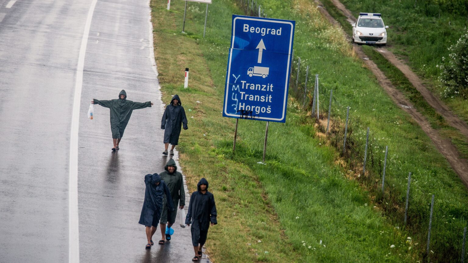 Bakondi: EU Would Force Hungary to Host 23,000 Migrants