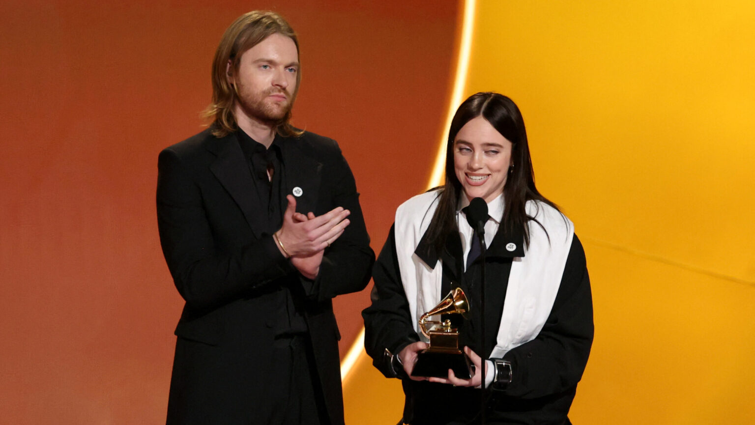 Billie Eilish’s Anti-ICE Grammy Speech Sparks Online Backlash over Hypocrisy