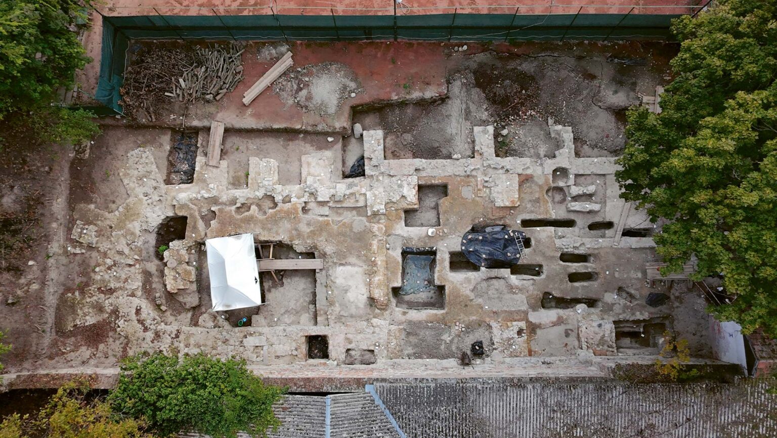 Was a Padlock Buried with the Dead in the Old Days to Keep Them from Returning?