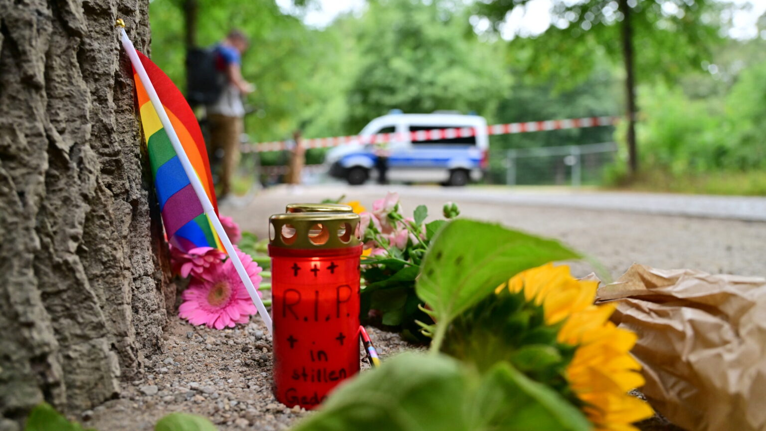 UPDATE Police Shoot Dead Radical Islamist Suspected in Berlin Pride Terror Attack