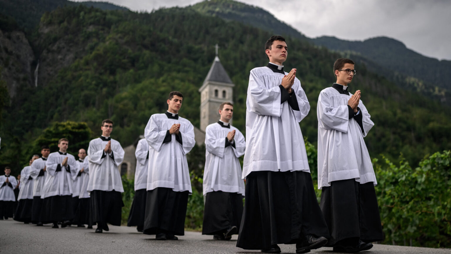 Vatican Declares Society of St Pius X in Schism after Swiss Fraternity Defies Pope Leo XIV 