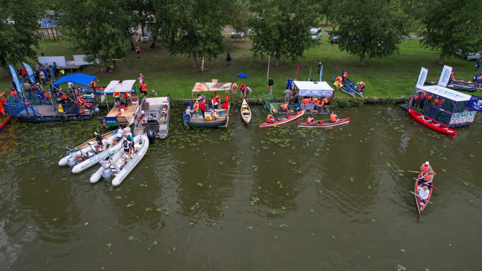 Hungarian River Cleanup Sets New Waste Collection Record