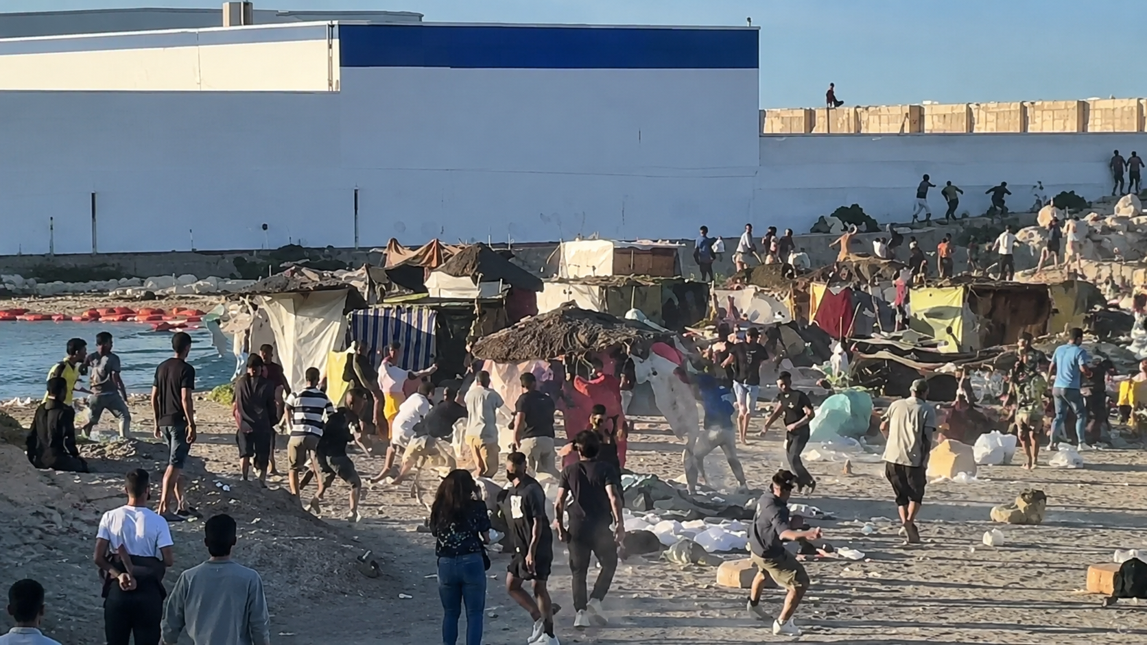 Locals Block Red Cross Aid, Storm Migrant Camps Again as Ceuta Resistance Grows