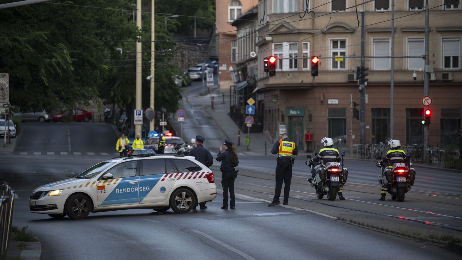 Budapest Police Check More Than 11,000 People in First Month of Citywide Crackdown